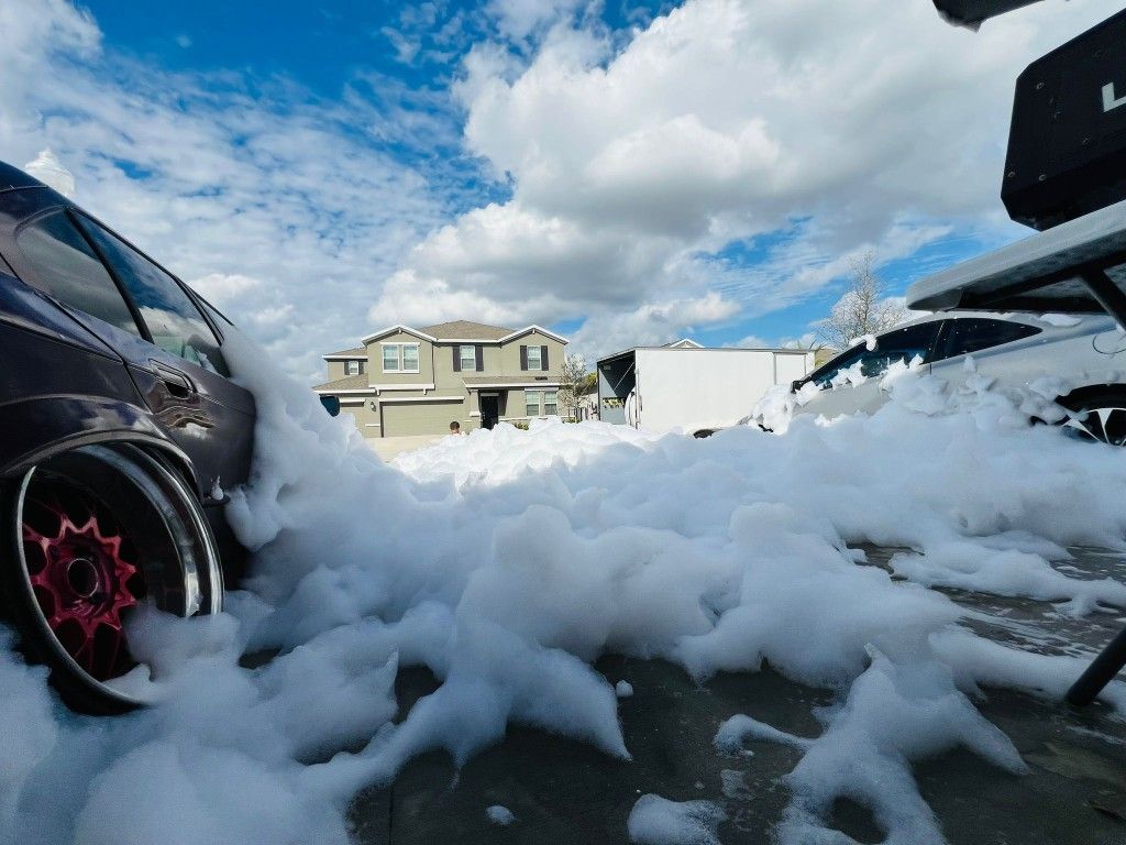 Foam Cannon Party Machine
