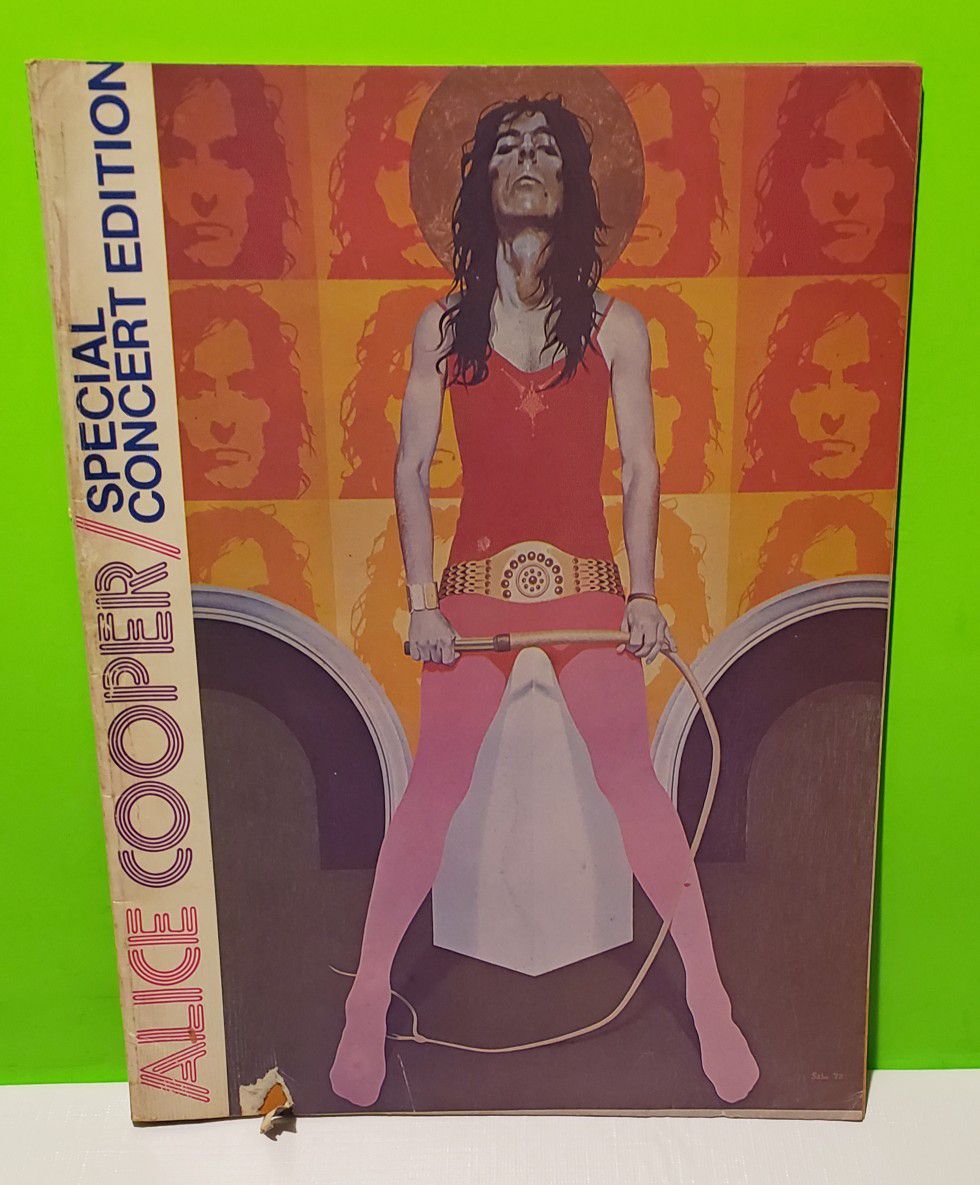 Alice Cooper Special Concert Edition w/ Fold Out