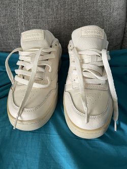 Tennis  Medida 7 A 5 Dolares