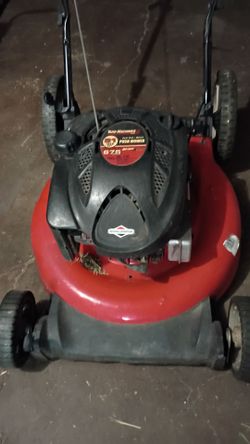 675 yard machine lawnmower works perrfect