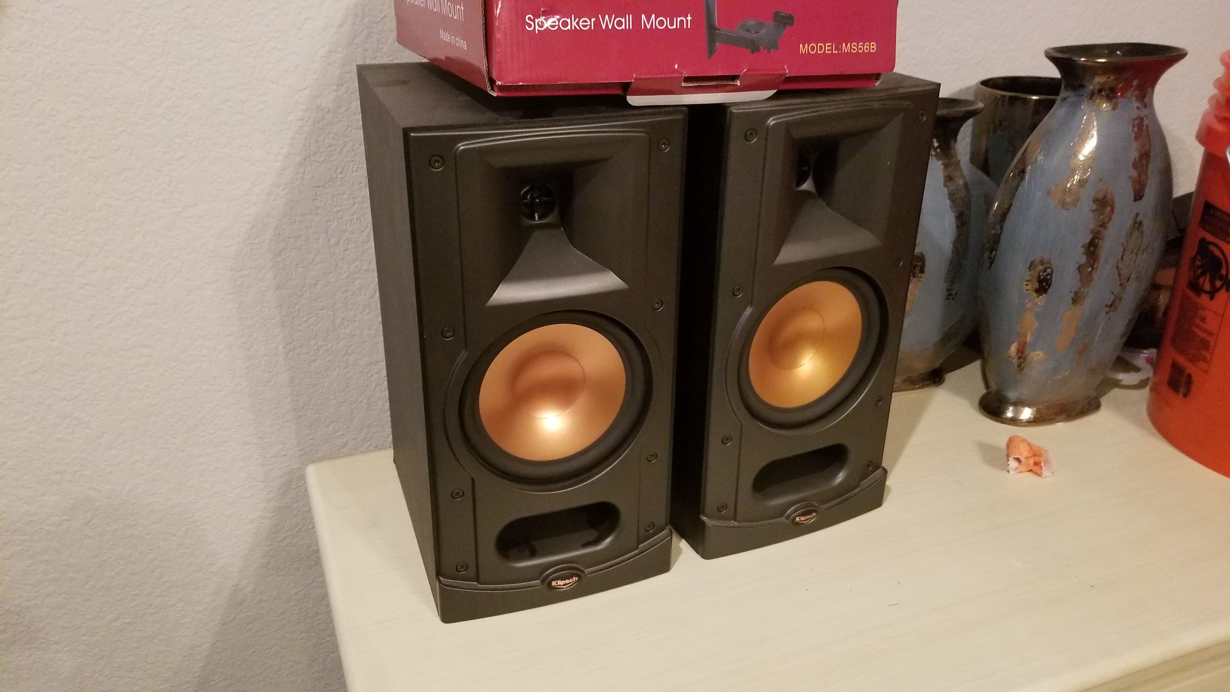 KLIPSCH REFERENCE rb-25 bookshelf speakers *MINT*