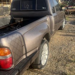 2000 Toyota Tacoma
