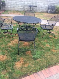 Outdoor Table With Chairs