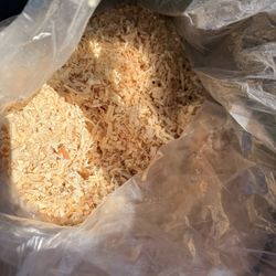 chicken bedding (pets)