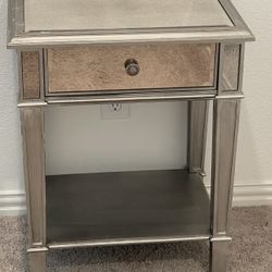 Nightstand Set  (2x)