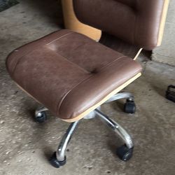 Roller Chair 
