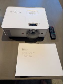 Viewsonic Short Throw Projector