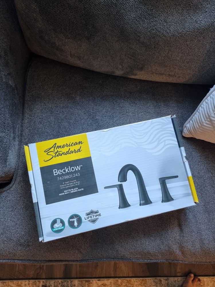 Bathroom Faucet Becklow 8-inc Matte Black