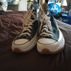 Like New Converse Run Star Hike Sneakers Excellent Condition Size 11