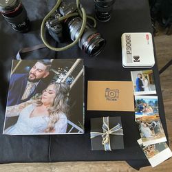 Wooden Usb With Your Wedding Day Video and photos . 32gigs. You can send me footage or photos. -David Wedding photographer and videographer. 