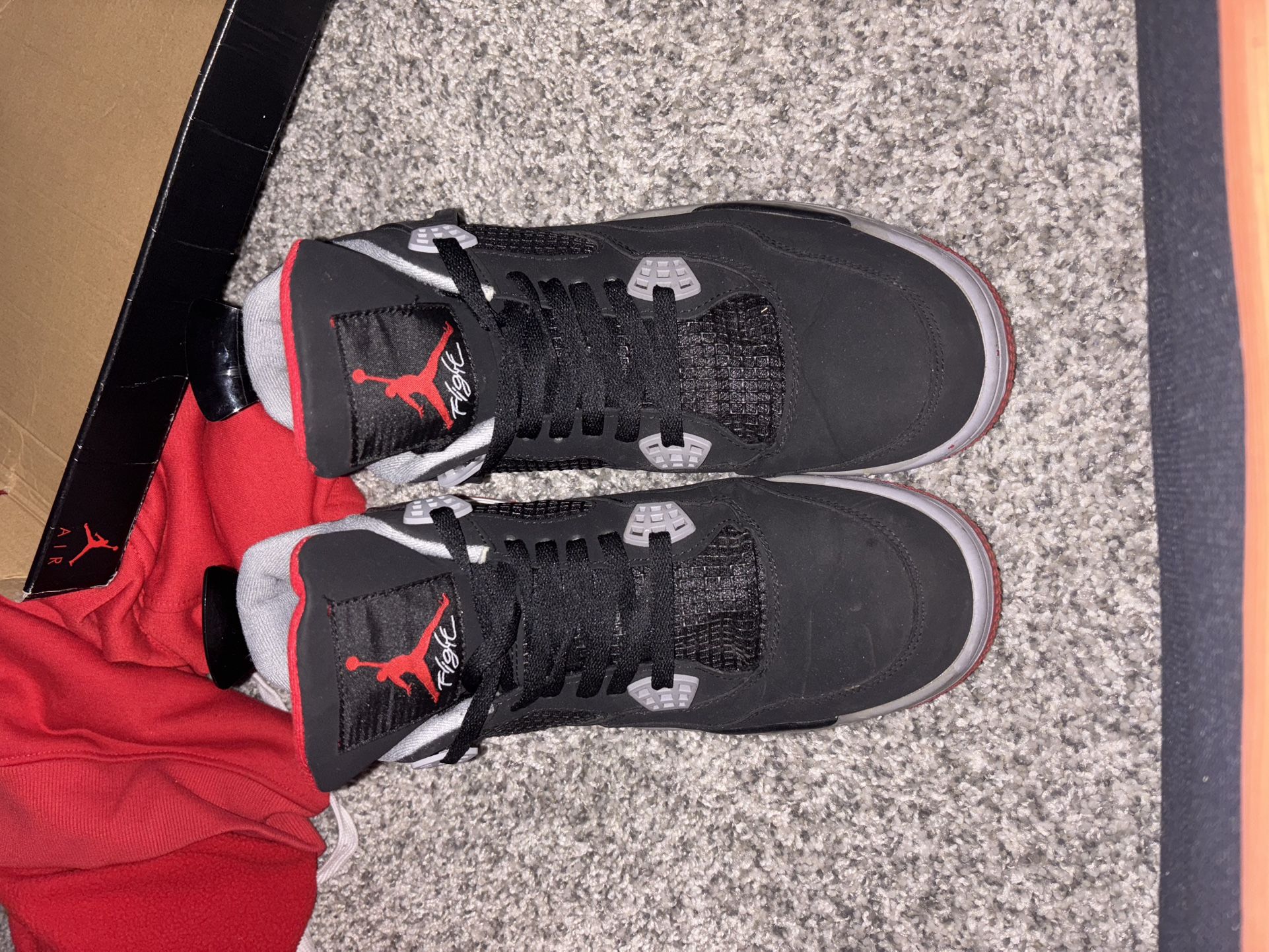 Air jordan 4 Retro ‘Bred Reimagined’ Size 11