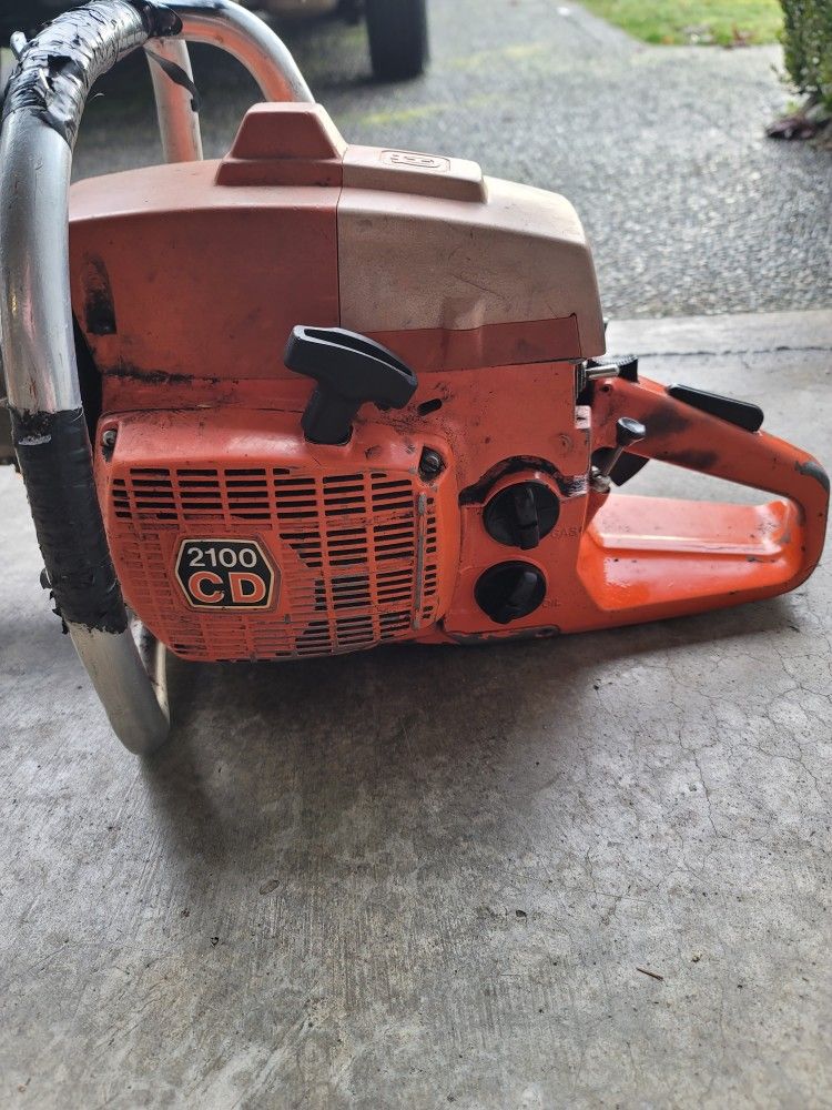 Husky 2100 chainsaw deals