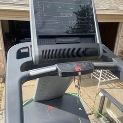 Super Nice Freemotion T11.3 Reflex Commercial Treadmill 