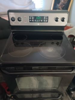 GOOD WORKING STOVE /OVEN