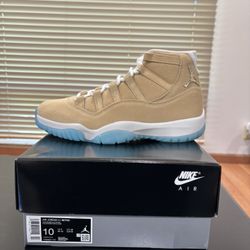 Jordan 11s  H-Town , region Exclusive  Men’s Sz 10
