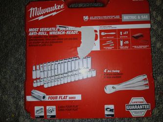Milwaukee 56pc 3/8" metric & sae ratchet and sockets with four flat sides kit