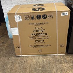 New  Chest  Freezer 9 Cubic Ft 