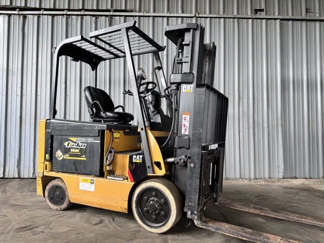 CAT 5500 lb Electric Forklift
