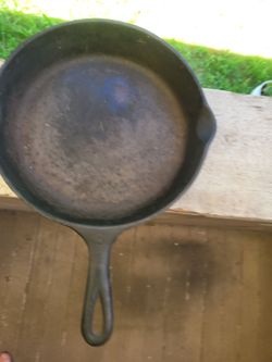 Wagner cast iron skillet