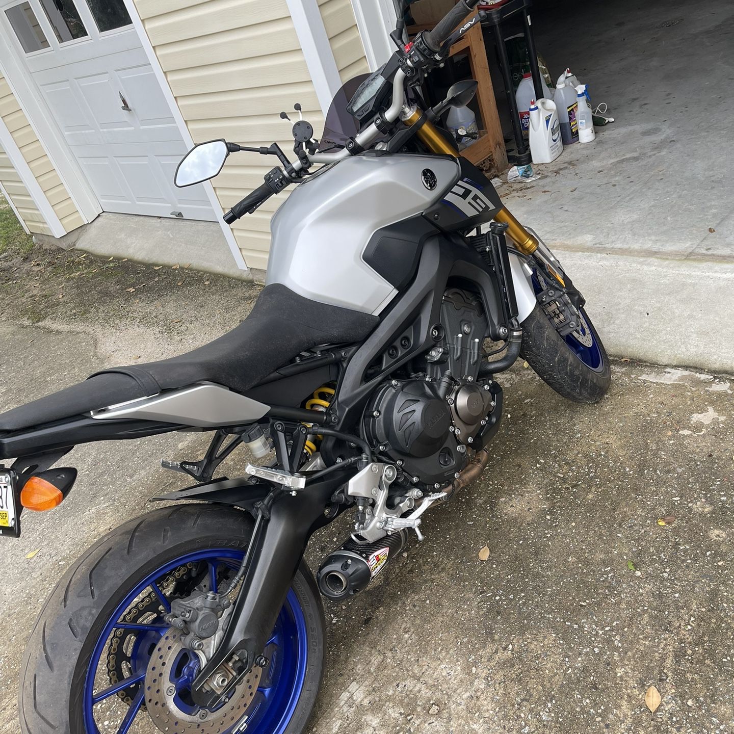 Yamaha Fz09 Almost Brand New For Sale !