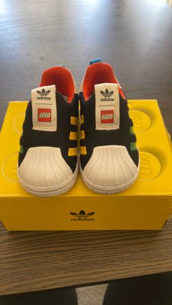 Original superstar LEGO adidas
