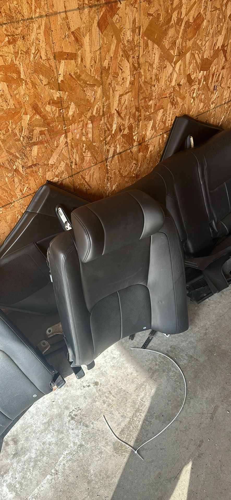 Infiniti Interior Seats And Parts 