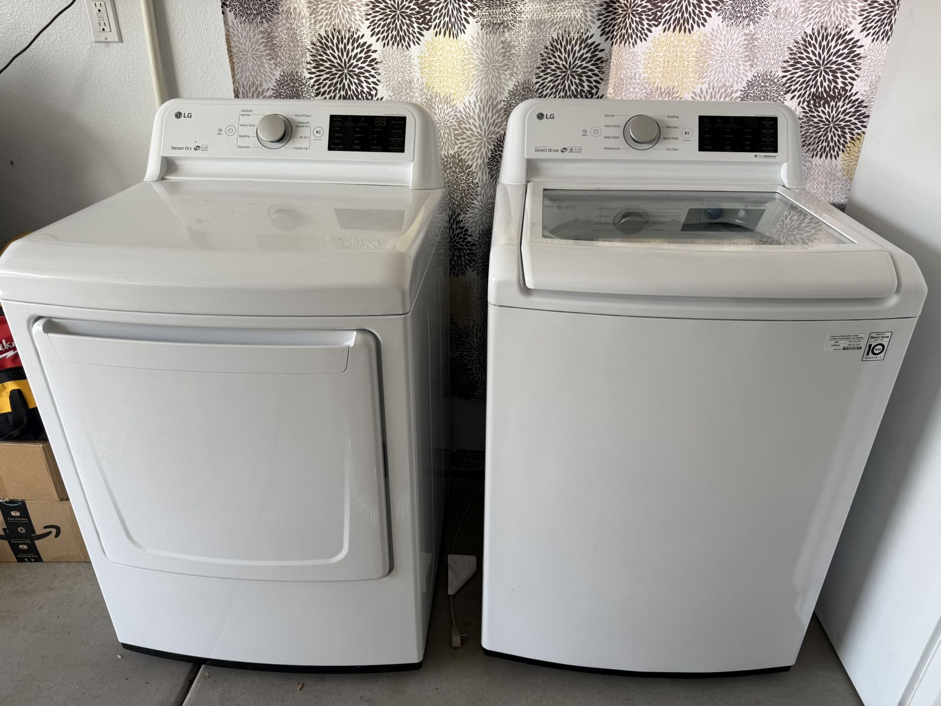 LG Washer And Dryer $200