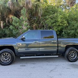 2017 CHEVROLET SILVERADO 1500 LTZ 4WD 5.3L *ONLY 67K MILES*WARRANTY*FL  *ONLY 67,000 MILES  ONE OWNER  ZERO LEAKS  ZERO RUST  ZERO UNDERCOAT  CLEAN FL
