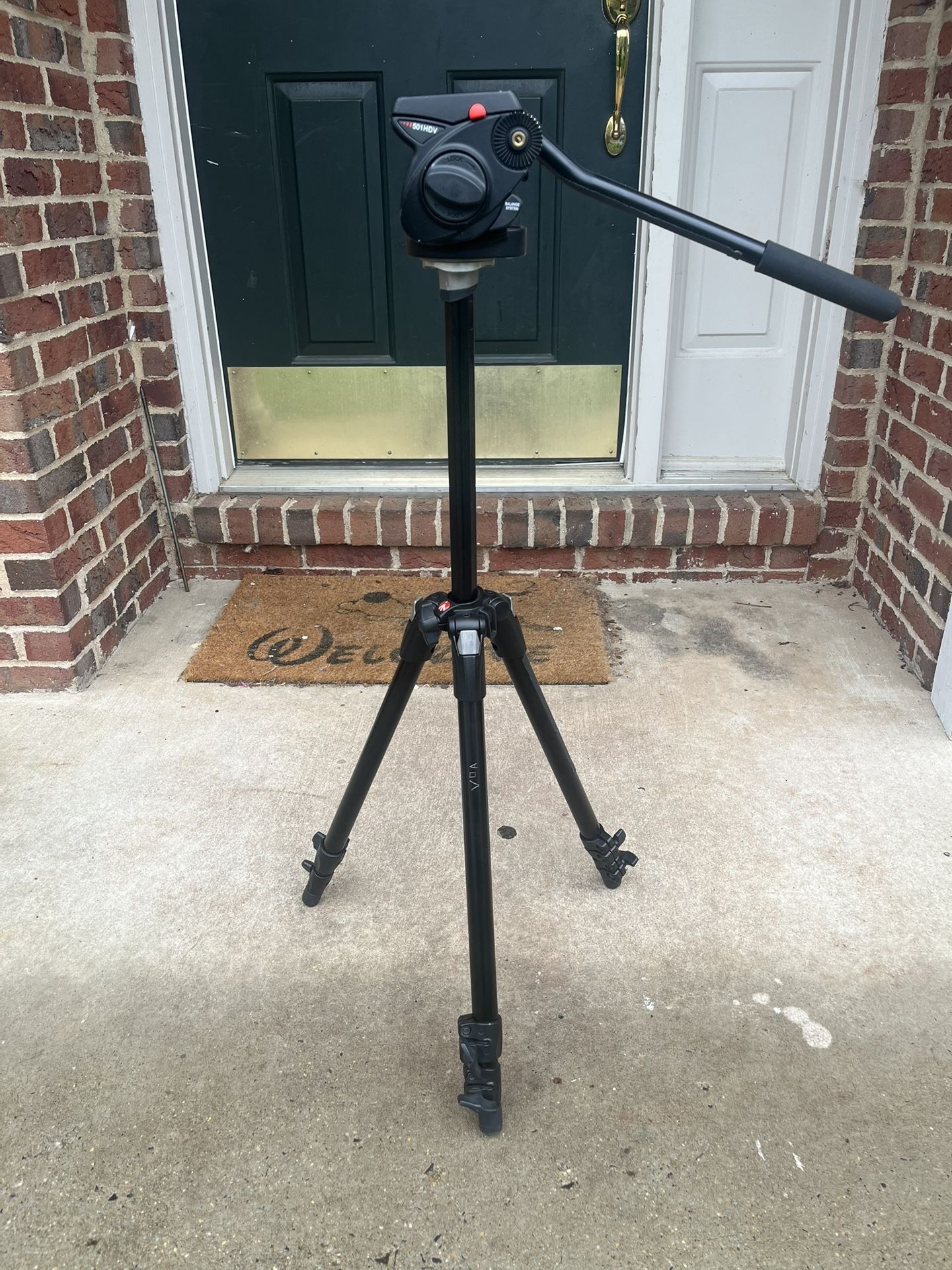 Manfrotto Professional 190XDB Tripod 