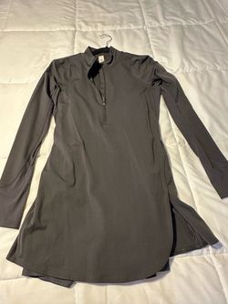 Lululemon workout dress with attached shorts with pockets