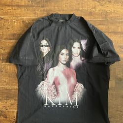 Balenciaga Kim kardashian shirt  