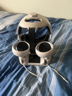Meta Quest 2 VR Headset with Controllers and Charging Dock