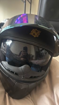 Small motorcyle helmet