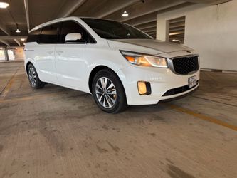 2015 KIA Sedona