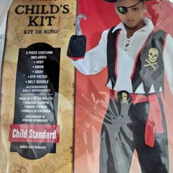 Child’s Pirate Costume 