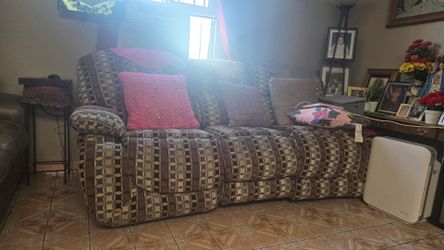 Sofa set