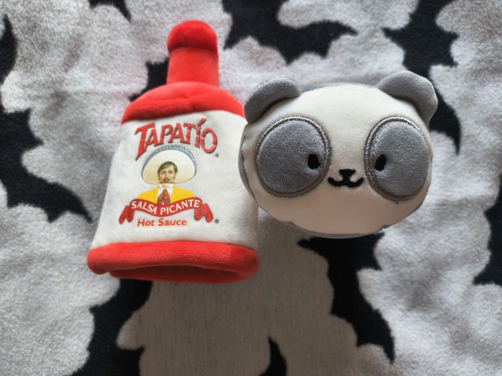 Anirollz Tapatio Panda roll plush toy