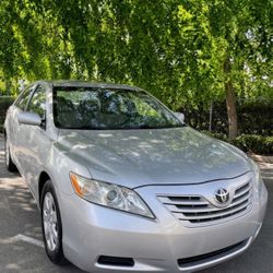 2007 TOYOTA Camry Le