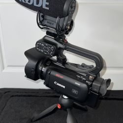 Canon, XA40, Professional Camcorder, Documentary / Event Filmmaker Kit