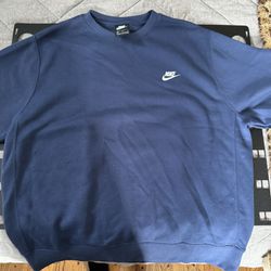 2 Nike logo Sweatshirts NEED GONE (Size L and XL), can sell separate 