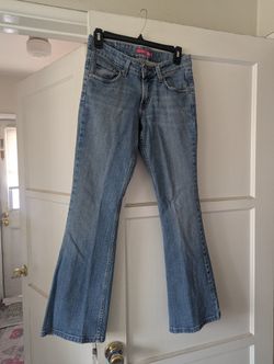 Levi's