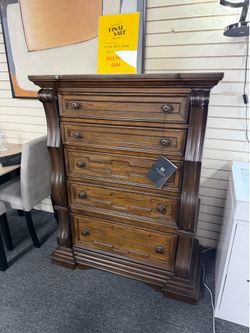 Maylee Chest of Drawers. Retail $1399 Our Price $599. Delivery Available