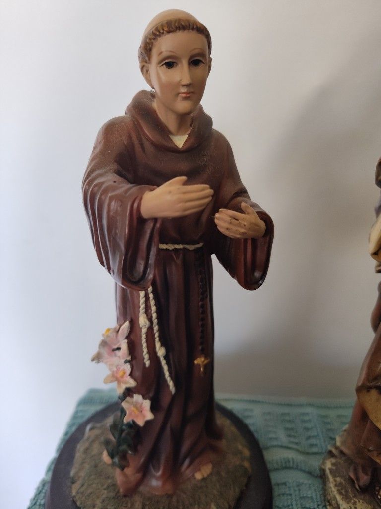 Es Un Santo San Antonio De Pauda