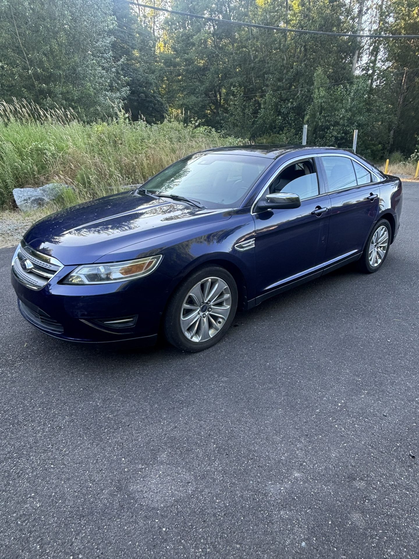 2011 Ford Taurus