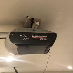 Garage Door Opener 