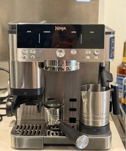 Ninja Coffee Maker- Excellent Condition