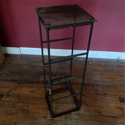 Metal Shelf System