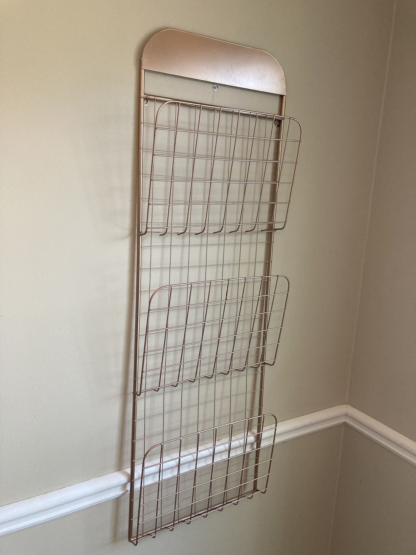 Rose Gold Metal Wall Organizer