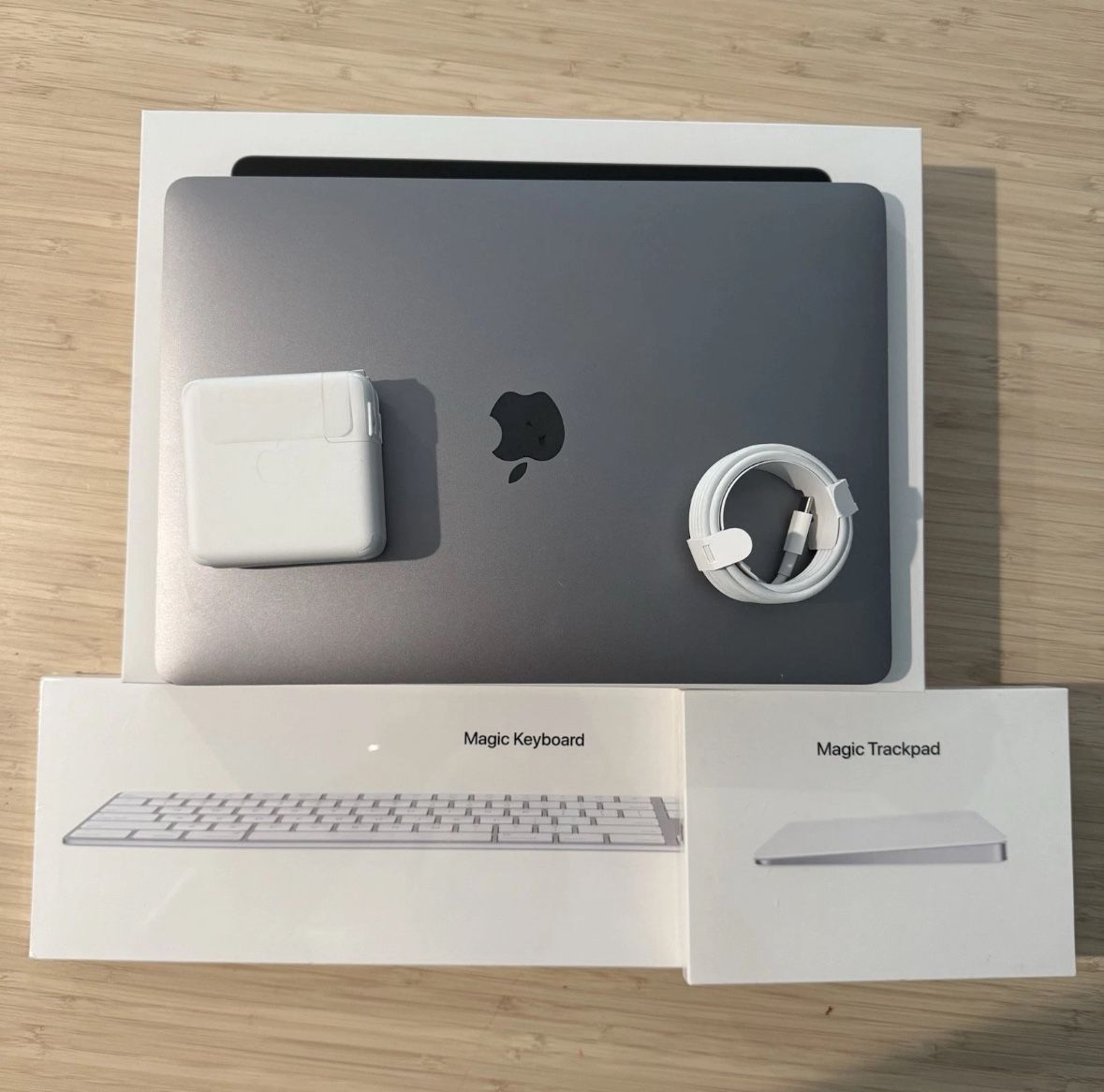 2022 MacBook Pro M2