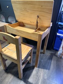 Kids Arts And Crafts Desk